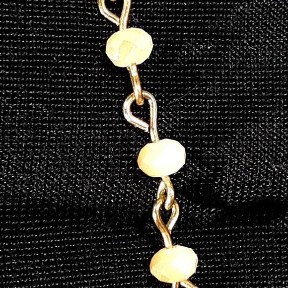 Wire-Wrapped-Faceted Citron-Magnesite-Gold-tone- Pendant Necklace - Picture 5 of 6
